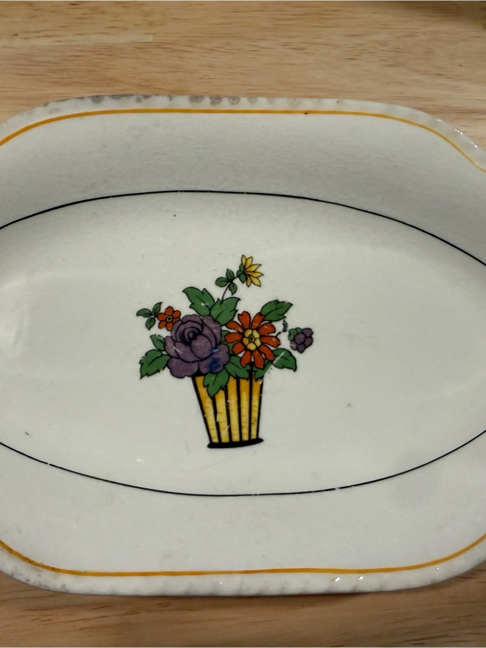 Vintage Floral Basket Ceramic plate